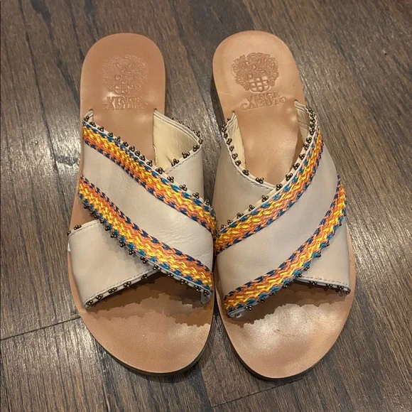 Vince Camuto leather slip on sandals - Picture 1 of 6